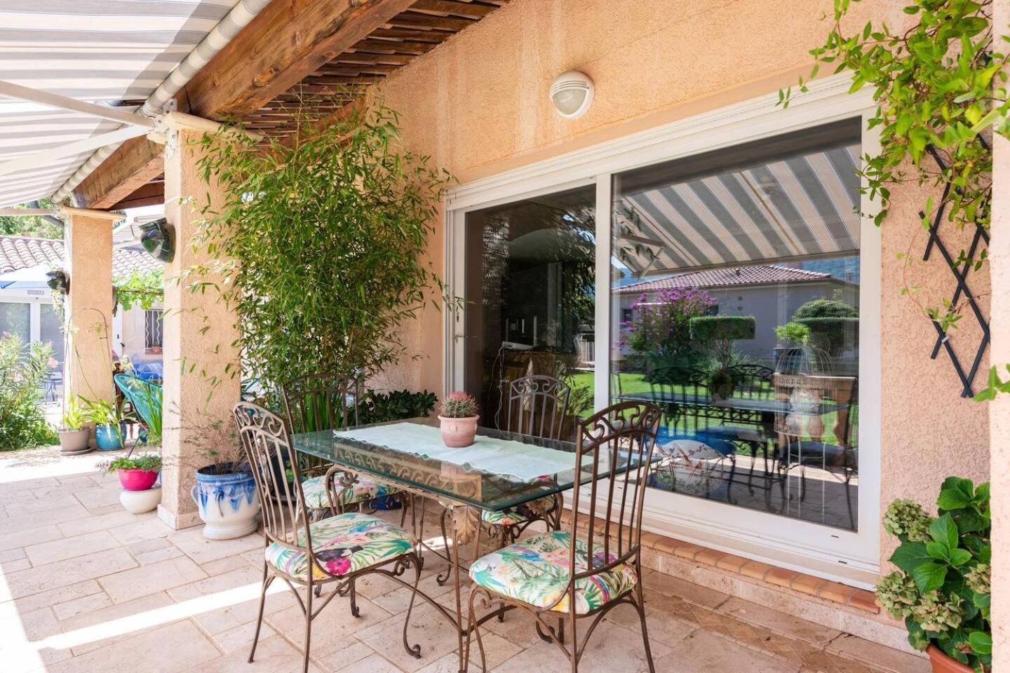 Chambre Et Table D'Hotes Villa Pomponette ナン・レ・パン エクステリア 写真