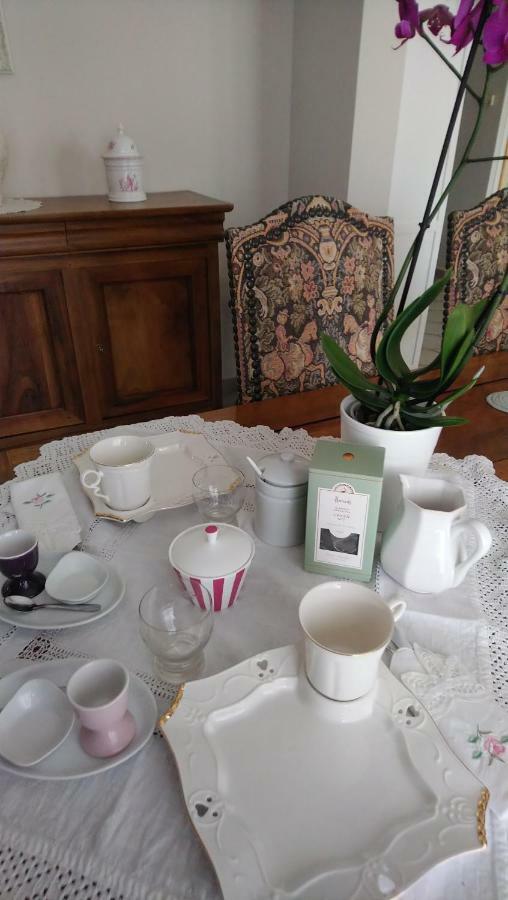 Chambre Et Table D'Hotes Villa Pomponette ナン・レ・パン エクステリア 写真
